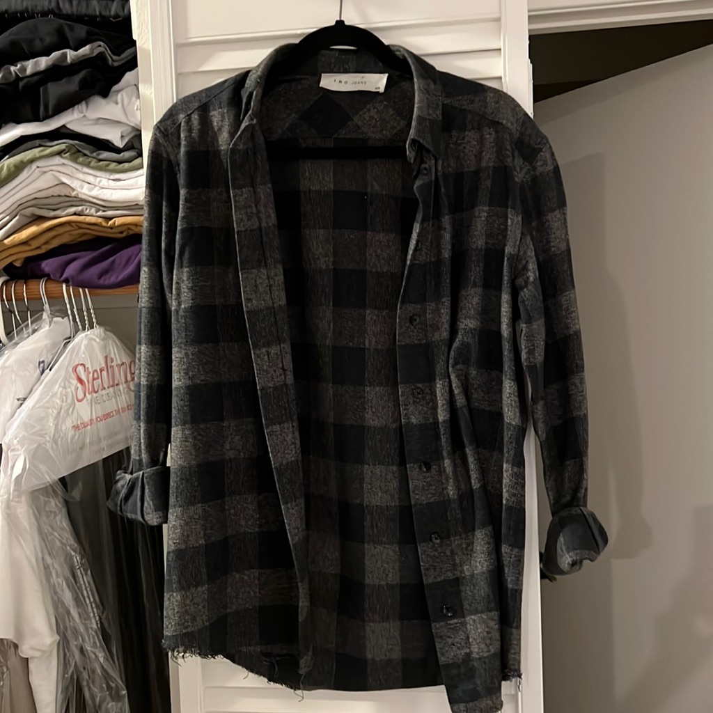 Iro Button Down